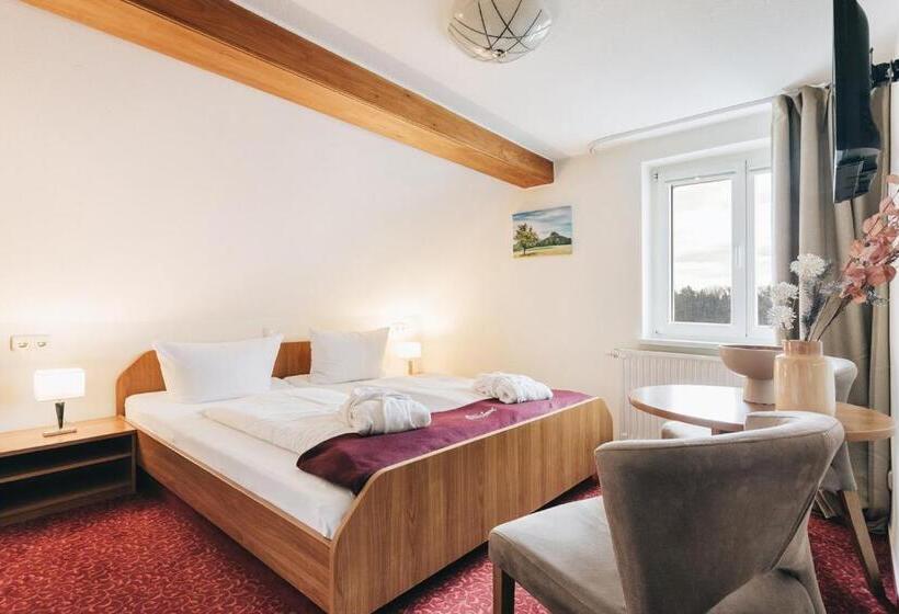 ベーシックルーム, Laasenhof