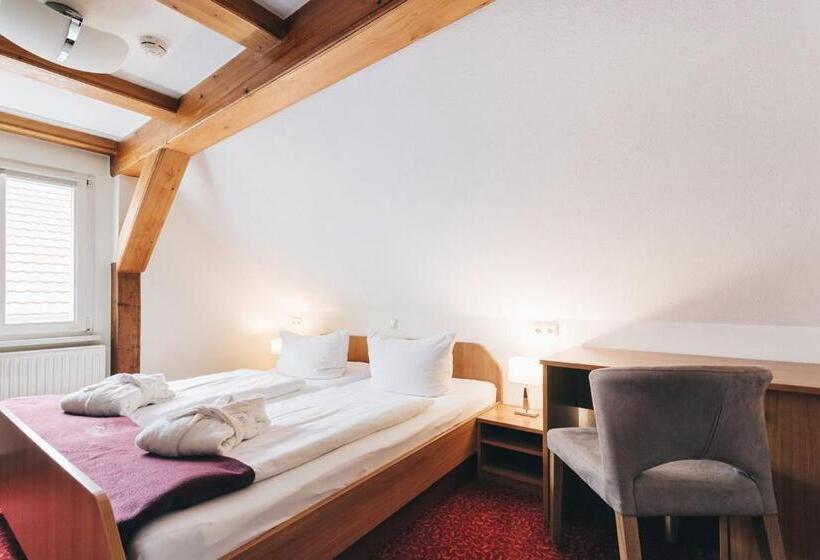 ベーシックルーム, Laasenhof