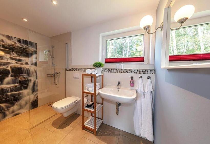 スーペリアーバンガロー, Laasenhof