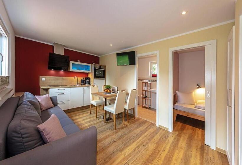 スーペリアーバンガロー, Laasenhof