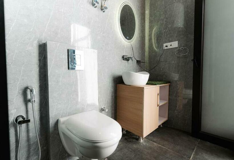 سوییت با چشمانداز کوه, Worthmiles Resort