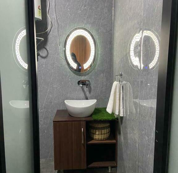 استودیو استاندارد با چشمانداز, Worthmiles Resort