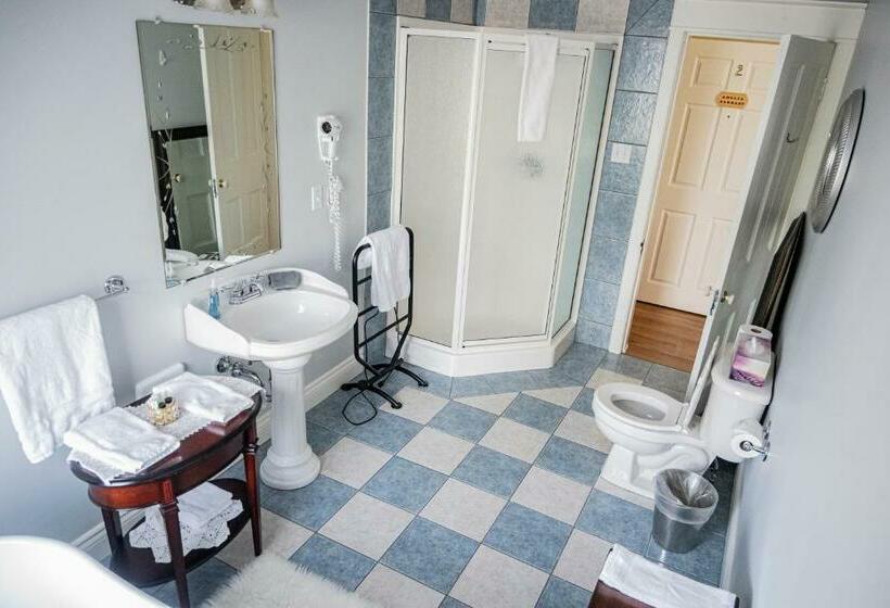 스위트 킹사이즈 침대, Belle View Manor Inn