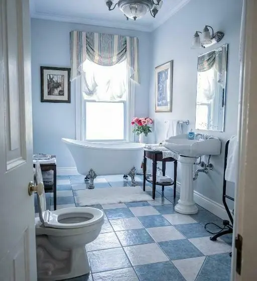 キングサイズベッドのスイートルーム, Belle View Manor Inn