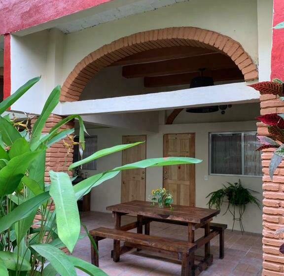 ガーデンビュースタンダードルーム, Akoma Sayulita