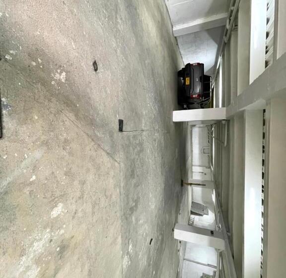 スタンダードシングルルーム, Home