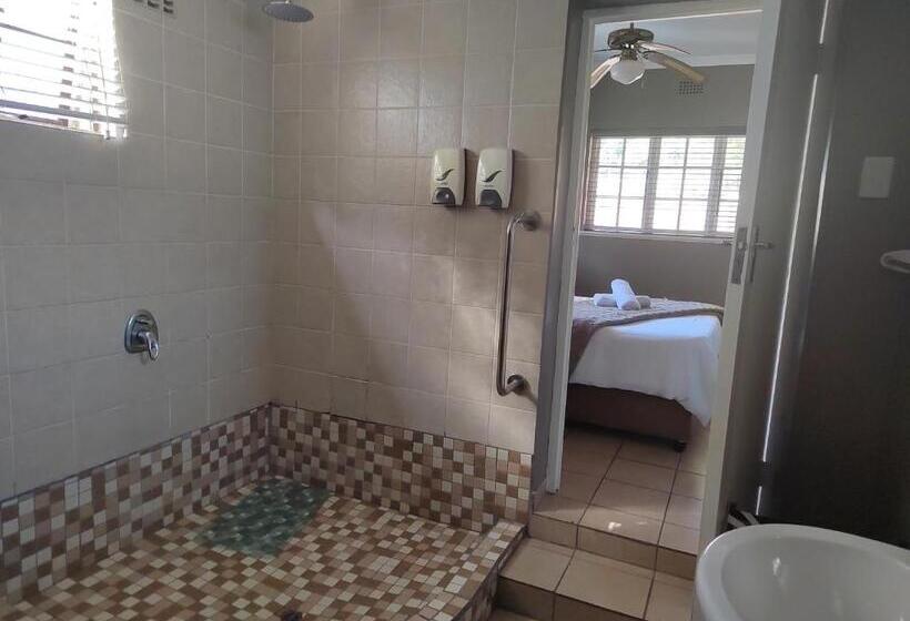 디럭스 룸, Crayfish Creek Guest House