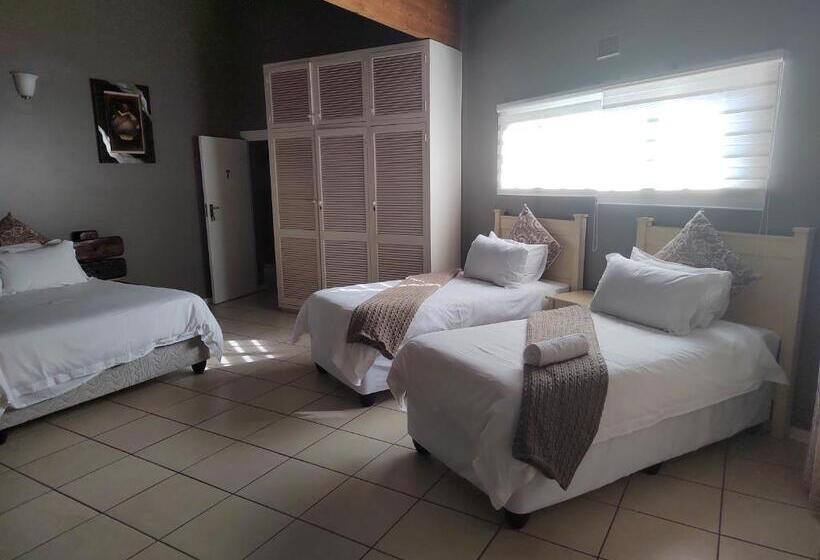 ファミリールーム, Crayfish Creek Guest House