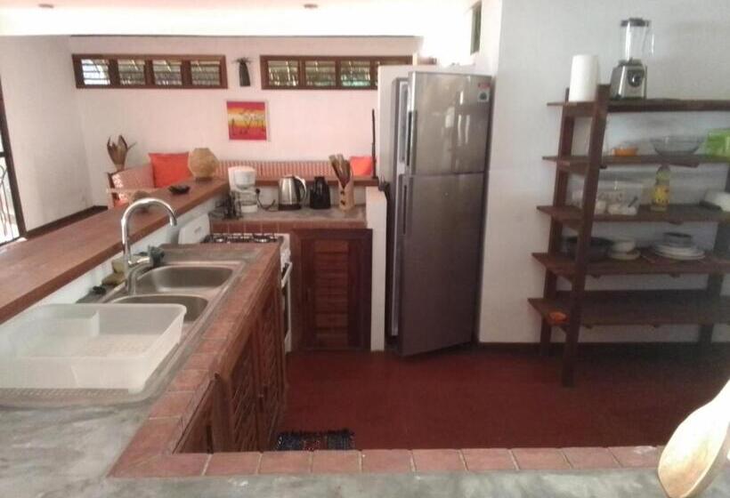 带1个卧室和海景的别墅, Villa Colibri