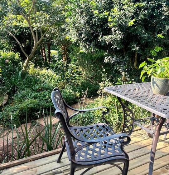 클래식 룸 킹 침대, Chocolate Orchid