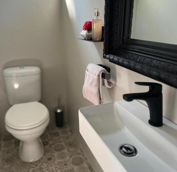 클래식 룸 킹 침대, Chocolate Orchid