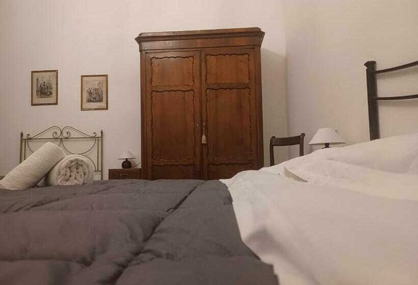 اتاق استاندارد سه نفره, Home Sweet Home 3 Affittacamere Lucca