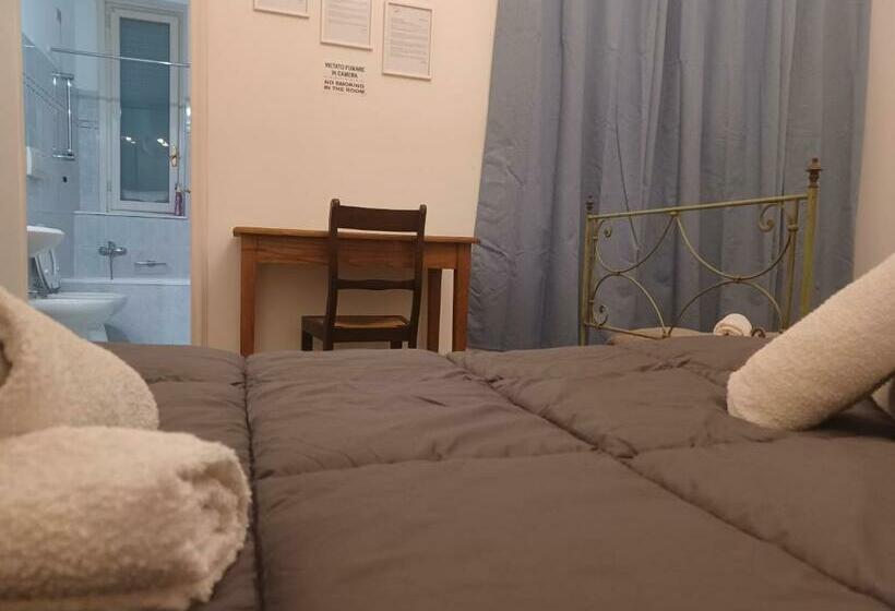 اتاق استاندارد سه نفره, Home Sweet Home 3 Affittacamere Lucca