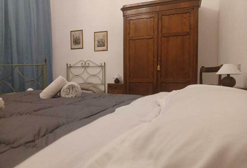 اتاق استاندارد سه نفره, Home Sweet Home 3 Affittacamere Lucca