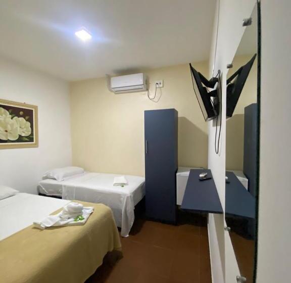 חדר בסיסי לשלושה, Thematic Pousada