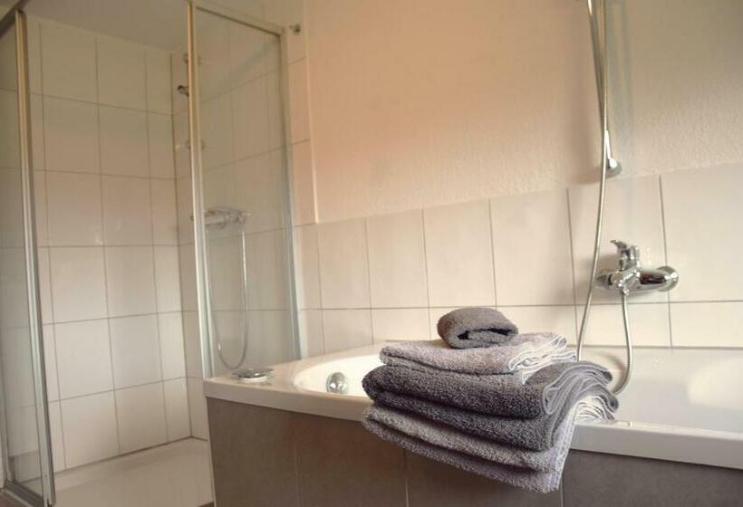 Апартаменты 2 Спальни, Kastanienhof