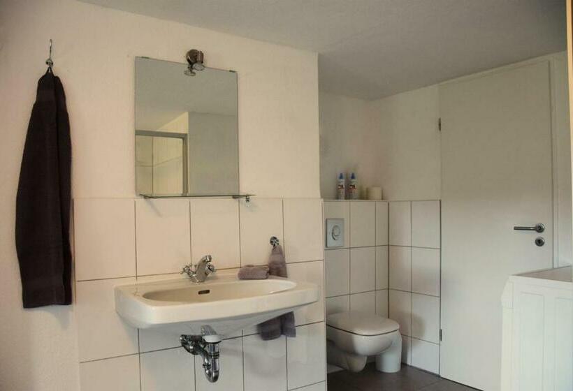 Апартаменты 2 Спальни, Kastanienhof