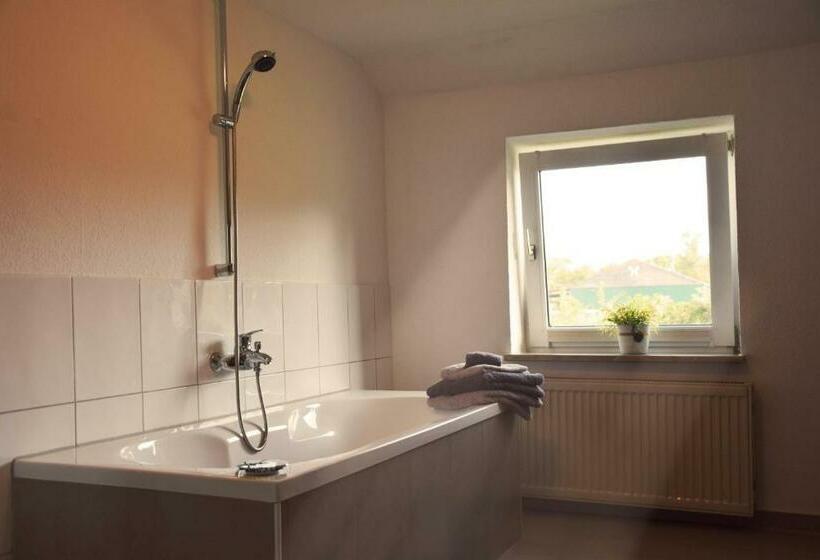 Апартаменты 2 Спальни, Kastanienhof