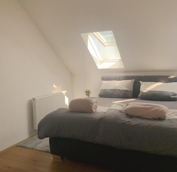 Апартаменты 2 Спальни, Kastanienhof