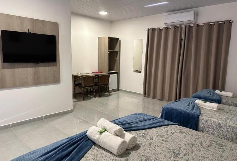 Chambre Quadruple Standard, Pousada Aconchego Mt