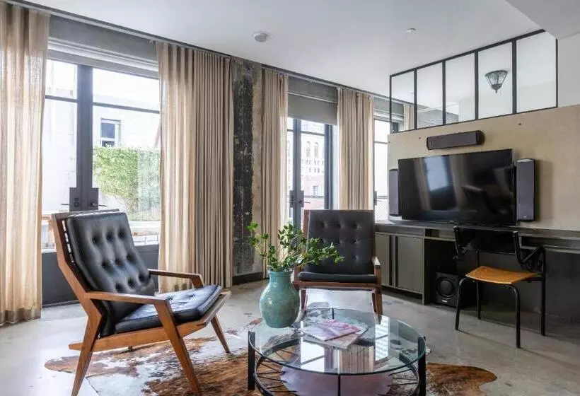 Suite with Terrace, Stile Downtown Los Angeles By Kasa