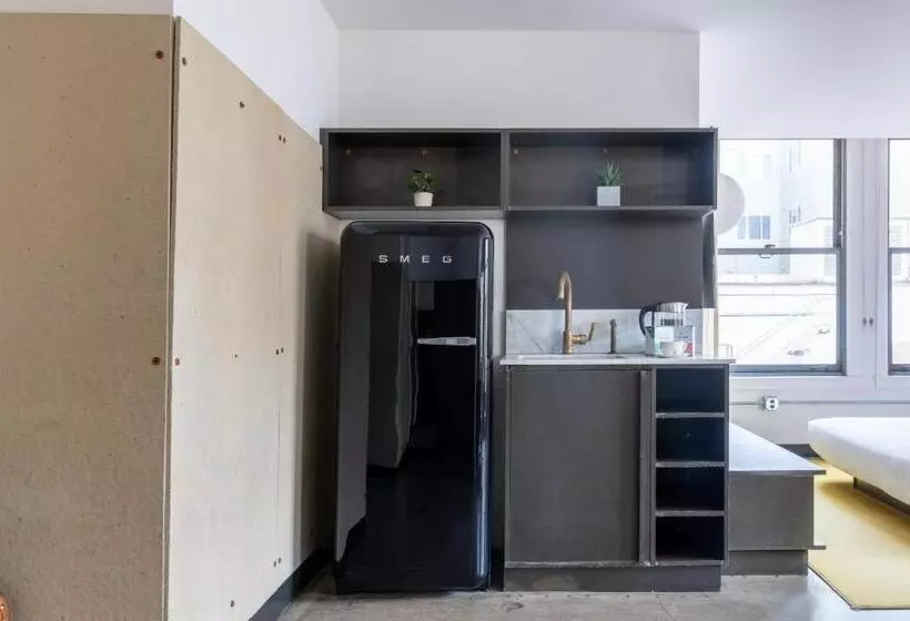 Suite with Terrace, Stile Downtown Los Angeles By Kasa