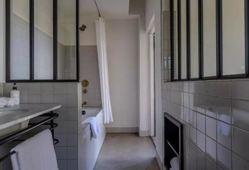 Standard-studio Parveke, Stile Downtown Los Angeles By Kasa