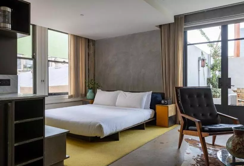 Suite with Terrace, Stile Downtown Los Angeles By Kasa