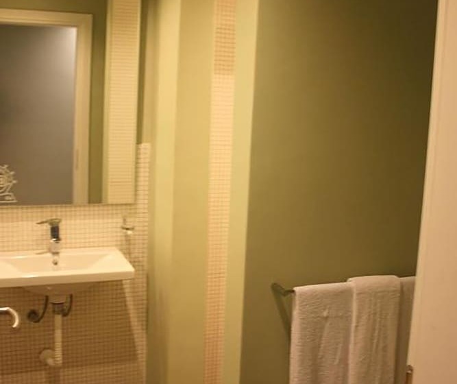 חדר סטנדרט, Bologna