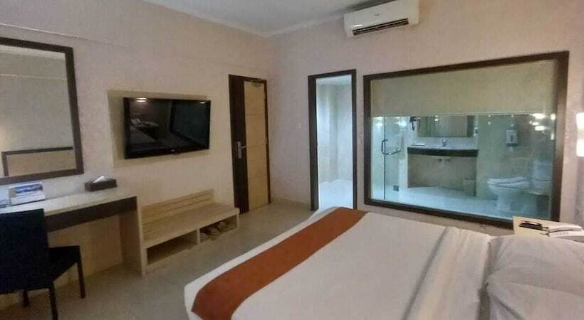 Люкс, Comforta Hotel Dumai