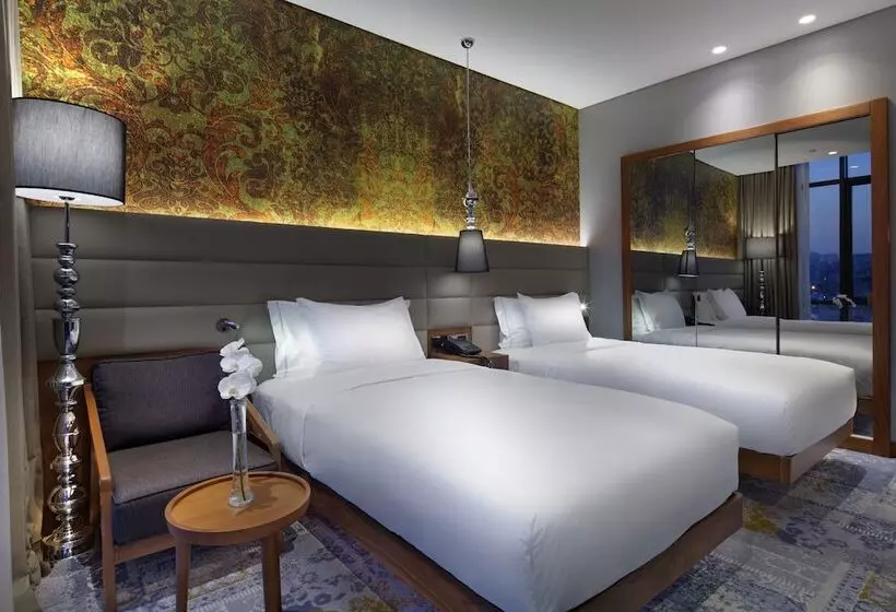 スタンダードルーム, Doubletree By Hilton Hotel Istanbul   Piyalepasa