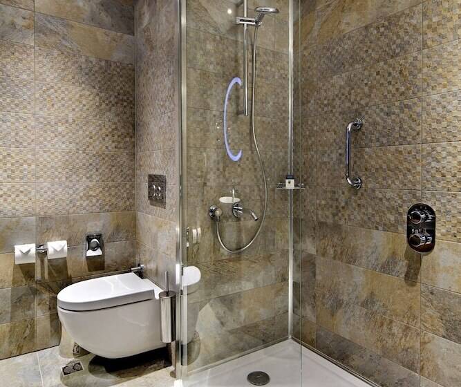 Pokój Standard, Doubletree By Hilton Hotel Istanbul   Piyalepasa