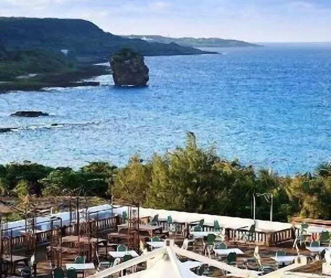اتاق لوکس چهار تخته, Fullon Resort Kending