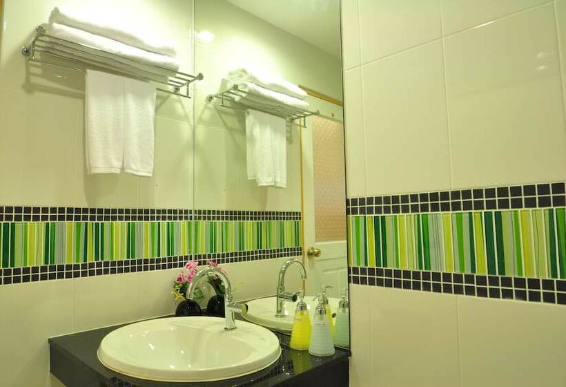 اتاق لوکس, Green Harbor Hotel & Service Apartment