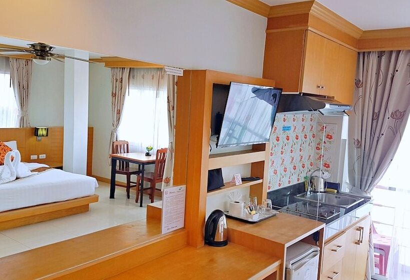 اتاق لوکس, Green Harbor Hotel & Service Apartment