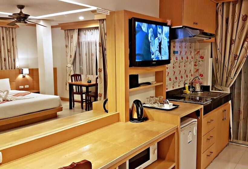 اتاق لوکس, Green Harbor Hotel & Service Apartment