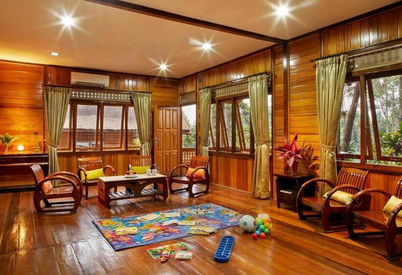 فيلا 4 غرف نوم, Jambuluwuk Convention Hall & Resort Puncak