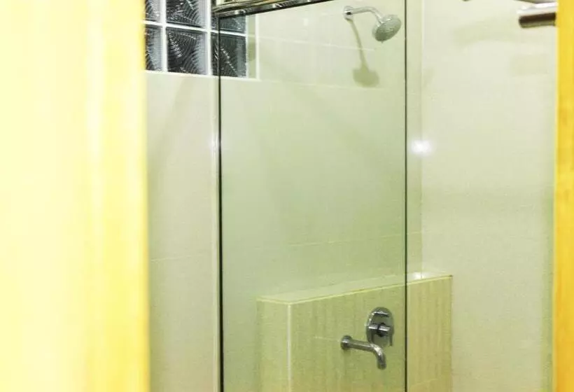 ویلا سوپریور 3 خوابه, Jambuluwuk Convention Hall & Resort Puncak