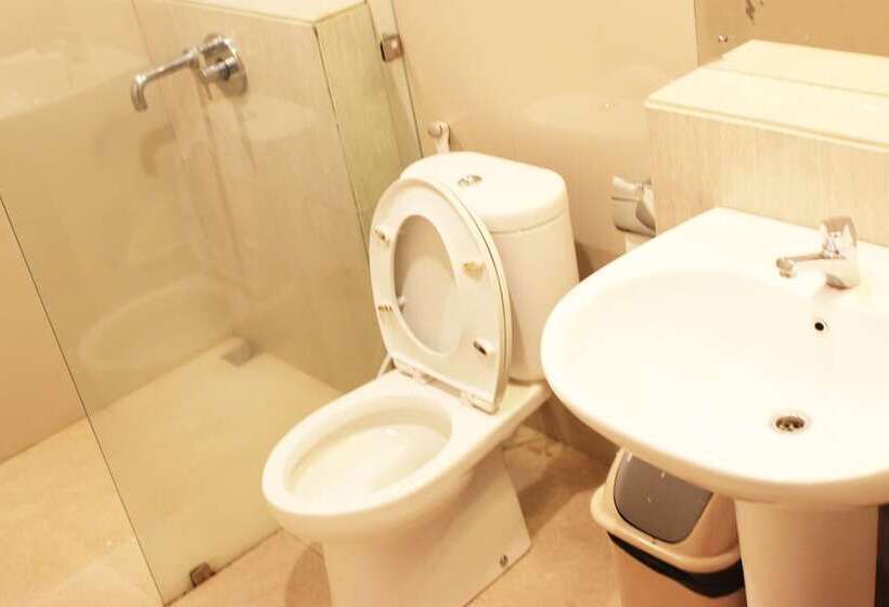 וילה סופריור 3 חדרים, Jambuluwuk Convention Hall & Resort Puncak