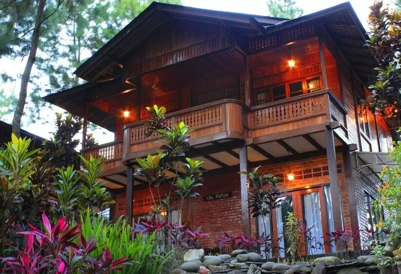 ویلا دلوکس 3 خوابه, Jambuluwuk Convention Hall & Resort Puncak