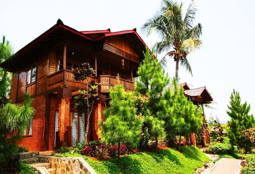 Вилла Deluxe 3 Спальни, Jambuluwuk Convention Hall & Resort Puncak