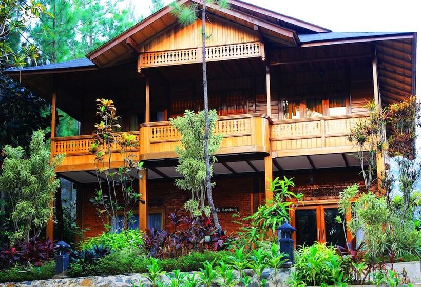 וילה פרמיום 3 חדרים, Jambuluwuk Convention Hall & Resort Puncak