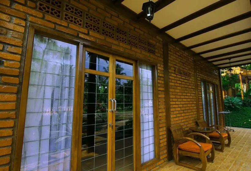 ویلا پریمیوم 3 خوابه, Jambuluwuk Convention Hall & Resort Puncak