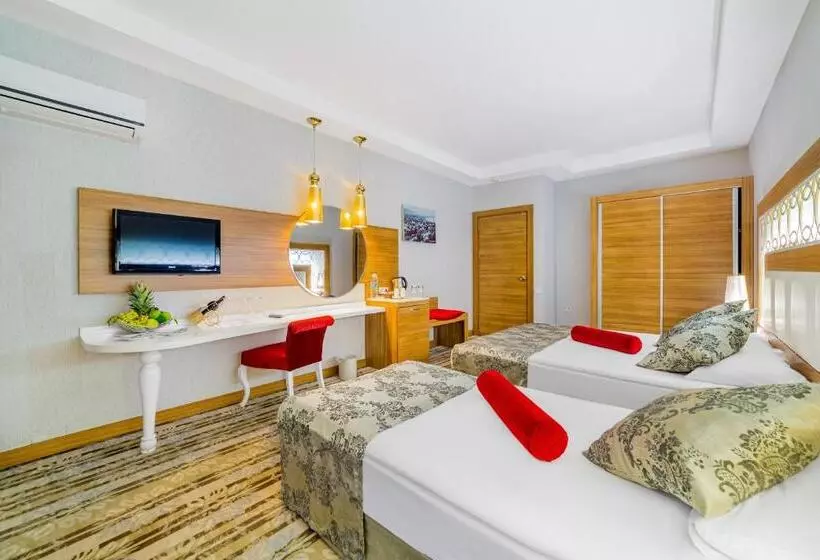 ファミリールーム, Justiniano Deluxe Resort