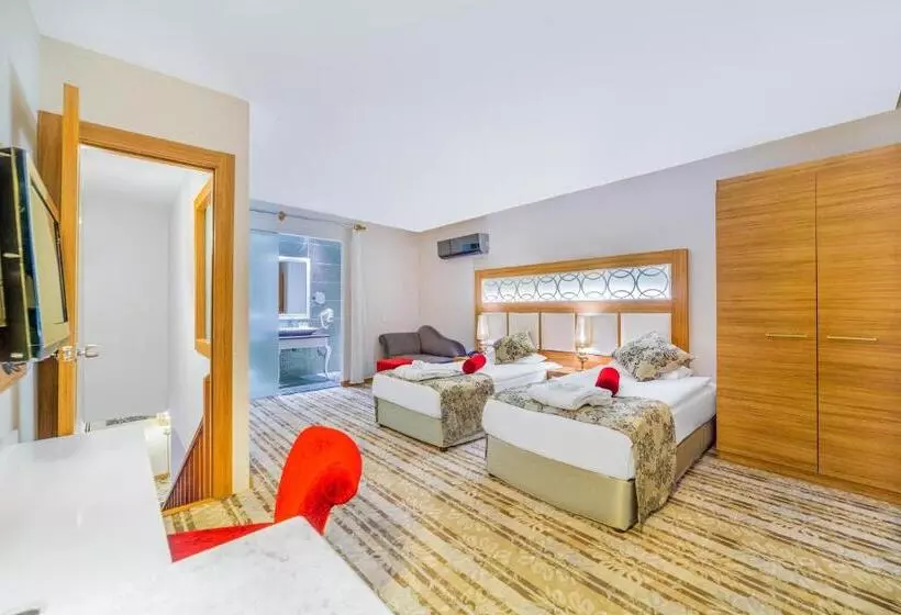スイート（家族用）, Justiniano Deluxe Resort