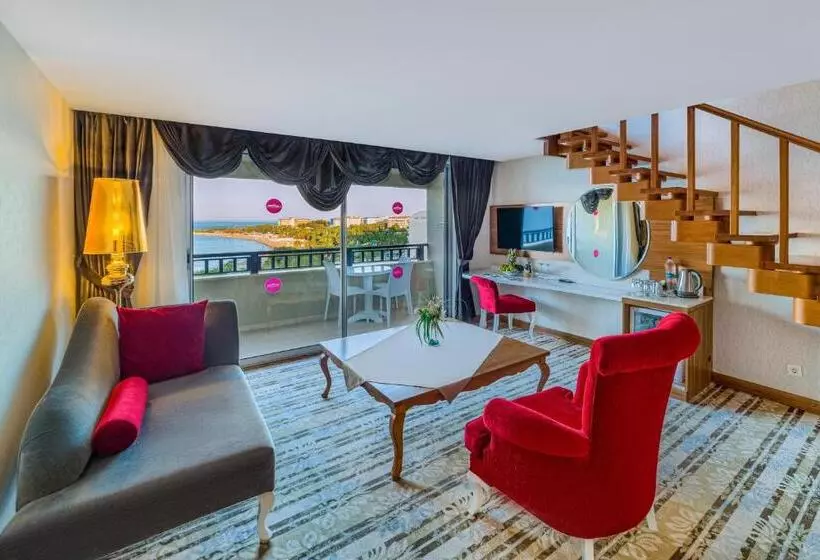 スイート（家族用）, Justiniano Deluxe Resort