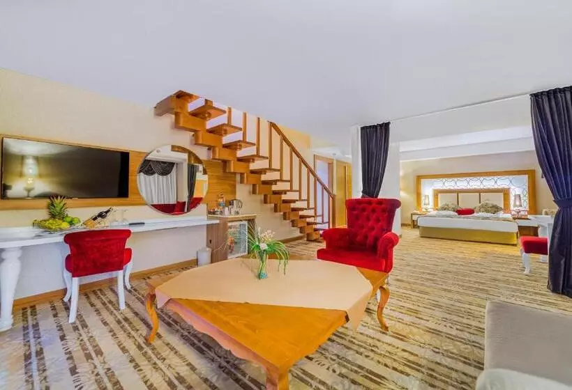 スイート（家族用）, Justiniano Deluxe Resort