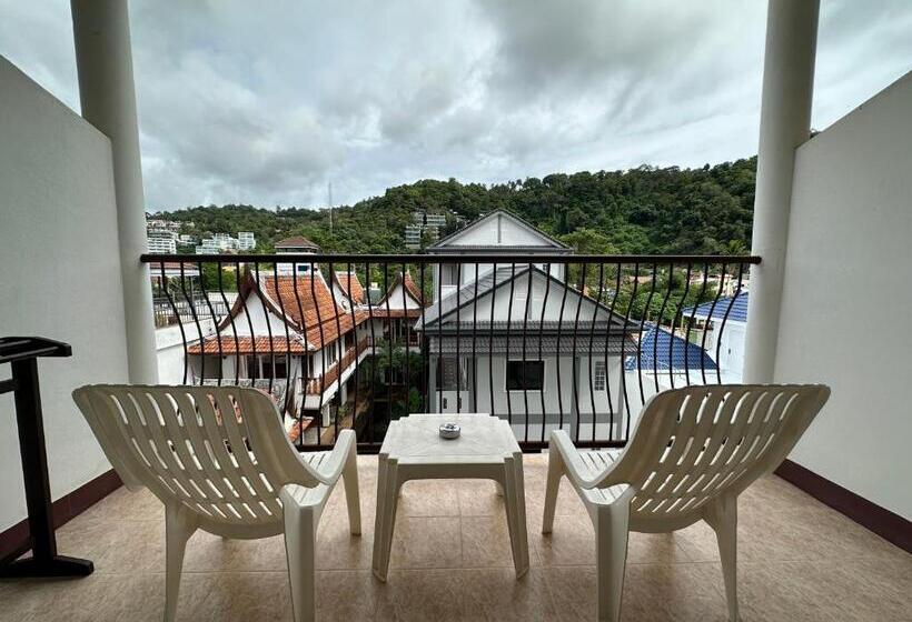 غرفة ديلوكس مزودة بشرفة, Kata Place