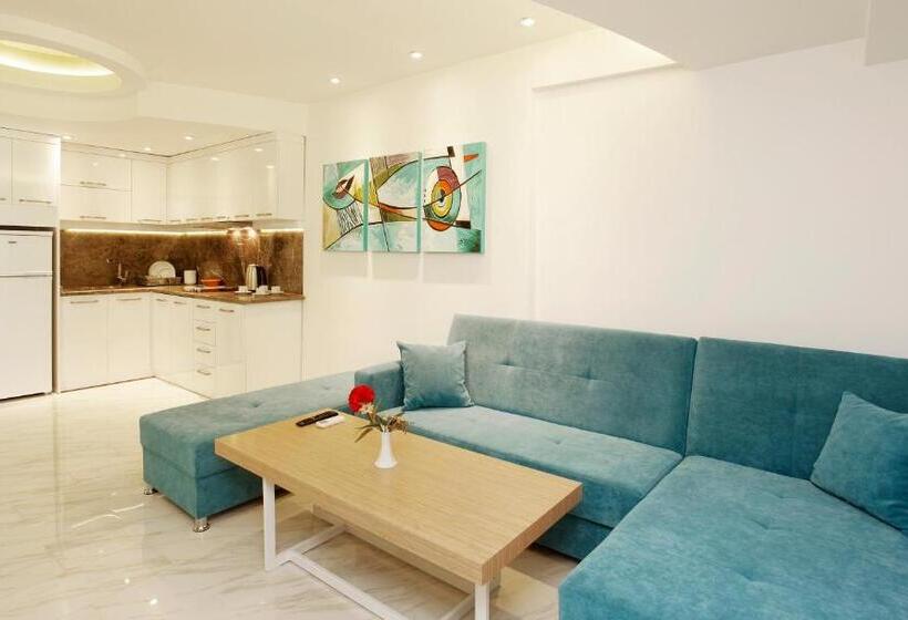 1 Sovrums Lägenhet, Kleopatra Suit