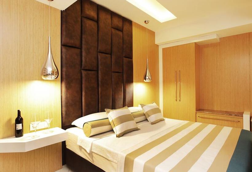 Standard Studio, Kleopatra Suit